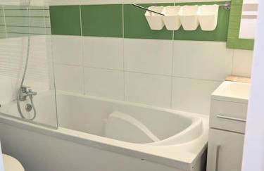 Studio 25m2, 5 pers, 30m des pistes, balcon sud - Foto 8