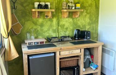 Rhodes To Serenity - Mermaid Shepherds Hut - Foto 2