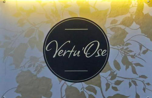 Vertu'Ose avec jacuzzi - Foto 34