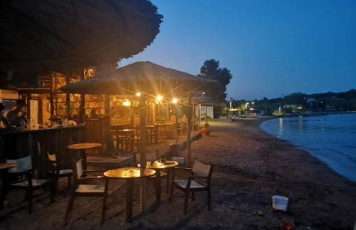 Seaside Apartment in Tsonia - Photo 23