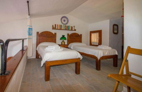 GuestHost - Dreamy Sea View with Pool - Photo 31