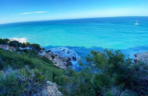 Apartamento en primera línea de playa con piscina y garaje gratuito - Foto 63