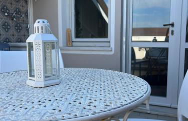 Attico vista mare con parcheggio privato - Foto 2