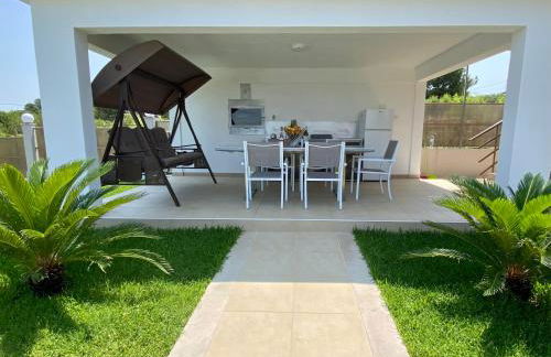 Villa Liana , private Villa with pool and garden - Foto 17