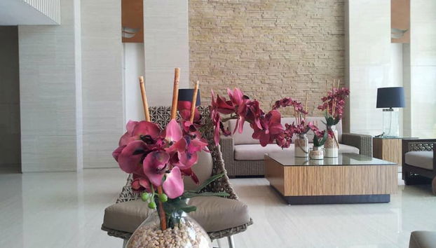 Coin salon dans le hall