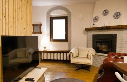 Cozy mountain escape near Como lake - Foto 11