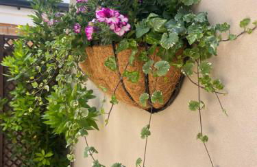 Entire Private Apartment with Kitchen and Lounge - Foto 19