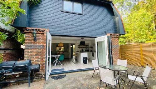 2 bedroom cottage in Bromley suitable for 4 people - Foto 3