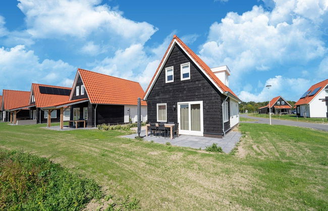 Your Coastal Retreat With Pool - Foto 34