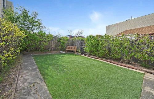 Spacious SF Haven - Cozy Bedrooms & Modern Kitchen - Foto 21