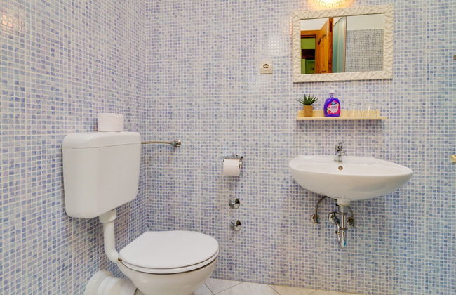 Especially charm stone house with a pool - Foto 28