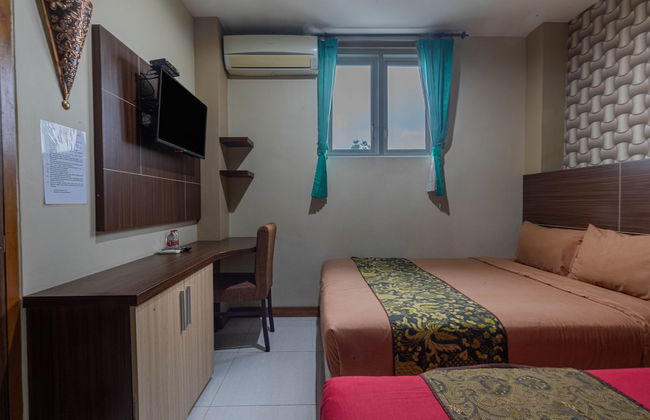 Hotel D'Madinah Inn - Gentan - Foto 9