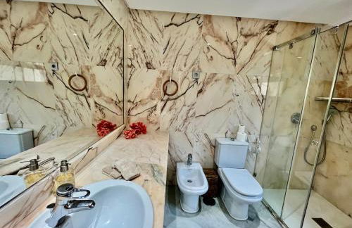 Cozy Townhouse with Sea View - Photo 36