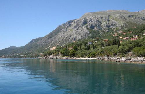 Villa Elena - Photo 16