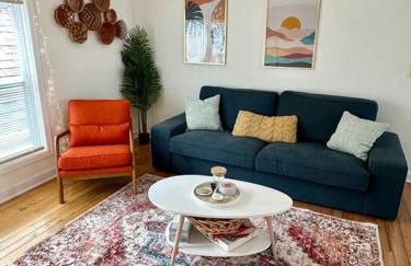 Boho Bliss - 1Br, 1Bath w/Patio! - Foto 1