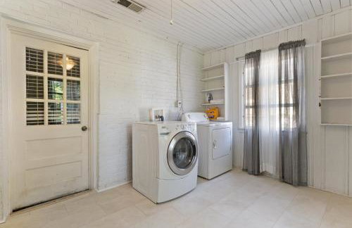 Breezy like Sunday Morning- Close to Everything! - Photo 48