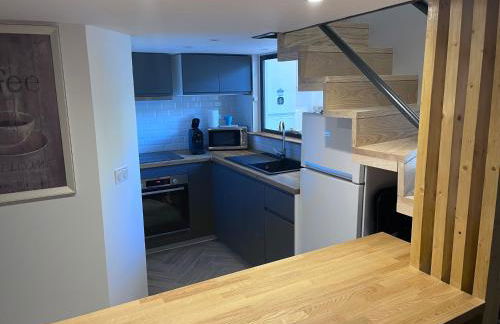 T3 calme et cosy, idéalement situé près du château et de la gare, dans un cadre paisible - Foto 14