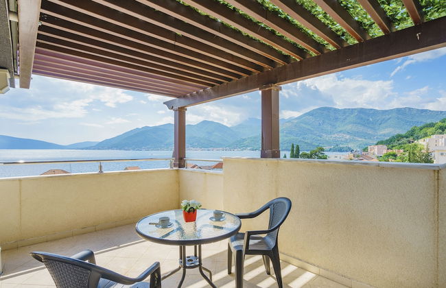 Tivat Montenegro - Foto 23