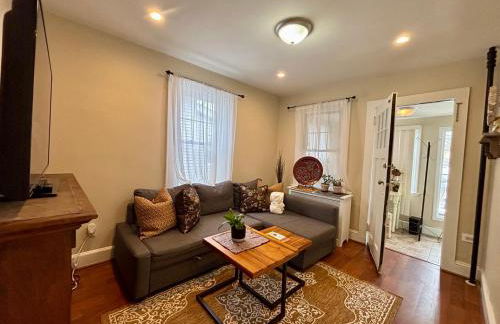 Perfect full private first floor home with convenient amenities - Foto 7