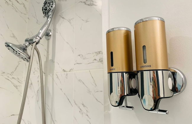 Palm Lined Oasis Walk To Beach Free Parking - Foto 36