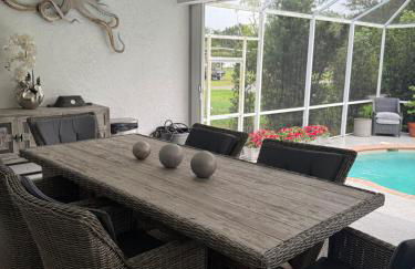 Charming 3bed 2bath Palmetto Pool Home - Photo 1