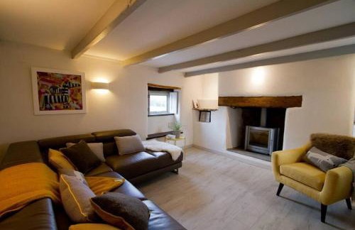 Barnwell Cottage *Stunning Cornish Cottage* Oozing Charm + Comfort - Foto 10