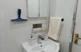 Beautiful Ground Floor Flat near Haymarket - Foto 23