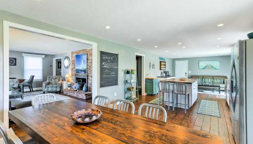 Fantastic Plymouth House with Deck and Ocean Views! - Foto 5