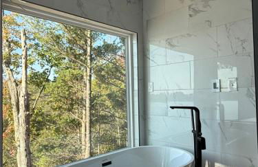 Unique 3-bed Lakefront Container Home - Foto 34