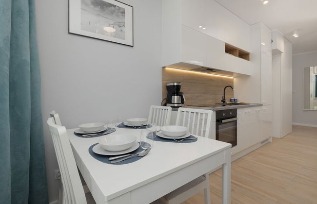 Little Laguna Apartments by Renters - Photo 5