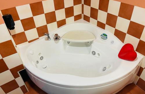 APARTAMENTOS RioMonte 5 - DeLuxe con Jacuzzi - Photo 4