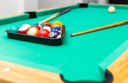 Stylish 3 Bedroom House - Pool & Tennis Table - Garden - Off Street Parking 782S - Foto 14