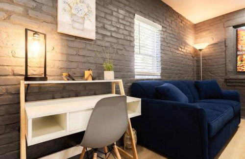 King Comfort - Bright and Modern 1BR Stay in Dunlap - Foto 32