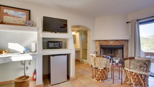 Patio with Views El Encanto at Full Circle Ranch! - Foto 3