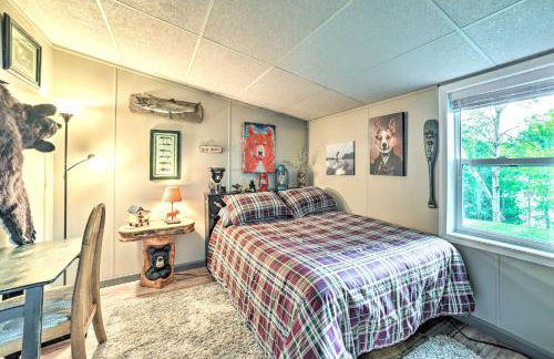 Riverfront Home with Dock about 6 Mi to Cheboygan! - Foto 19