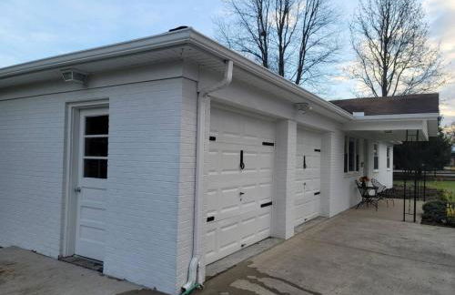 Hot tub bubbles on Butler - Foto 4