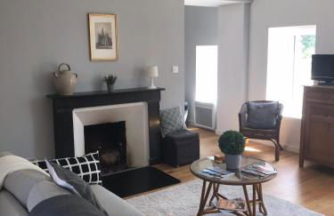 Les Escuries, dépendances du Château - Foto 4