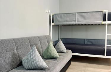 Neuwertiges Apartment mit schnellem WLAN, Glasfaser, Kostenlose Privatparkplatz auch für Transporter geeignet R24 - Foto 2