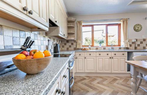 2 Bed in Holsworthy oc-00813 - Photo 5