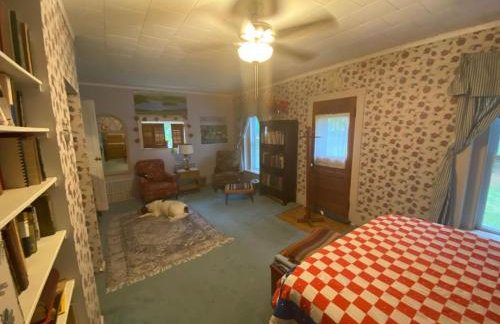 Lakeview Farmhouse with Beach Access - Foto 4