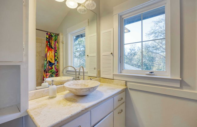 Blackwater Bay Hideaway by Avantstay Waterfront, Pool, Dock, Hot Tub - Photo 7