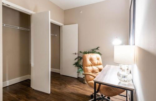 Reston 2br w laundry walk to restaurants mall WDC-831 - Foto 22