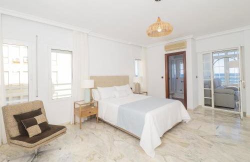 Cubo's Apartamento Seaview Port & Free Parking - Photo 37