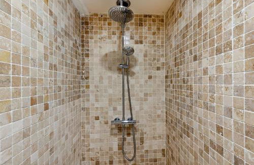 4 Bed in Llanfechell 90258 - Photo 20