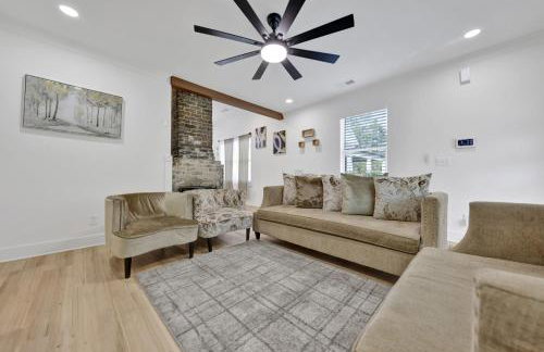 Avondale Home - Photo 12