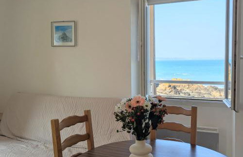 Appart vue mer-au pied du chemin de randonnée " Bassan" - Foto 2