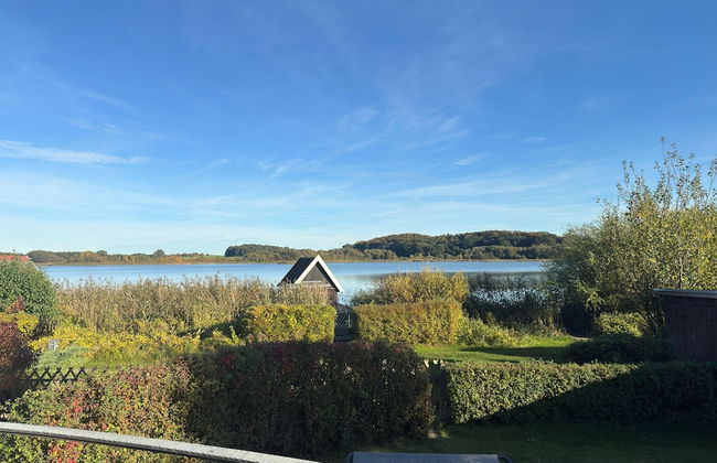 Striking Holiday Home in Sternberg With Jetty - Foto 56