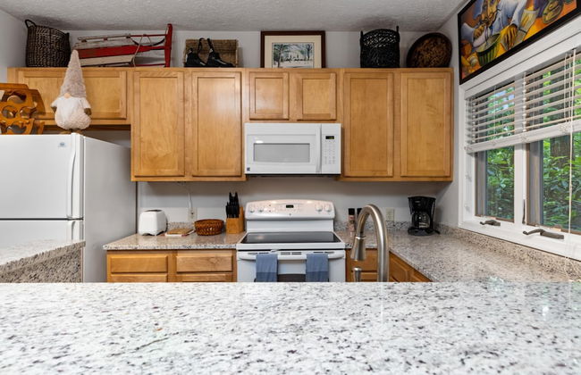 Condo at Wintergreen Walk to Slope Pool Access - Foto 6