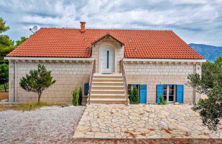 A gorgeous villa on a private property on the island Brač - Foto 26