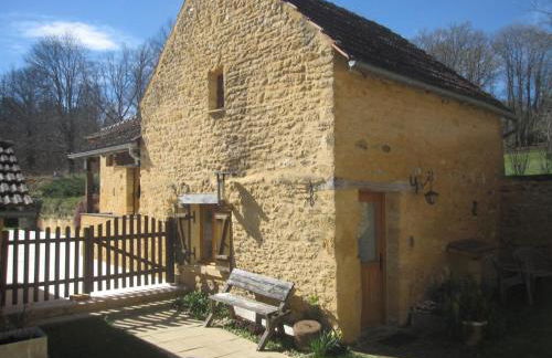 Chaleureuse Bergerie à Sarlat avec Wifi et Parking - FR-1-616-529 - Foto 7